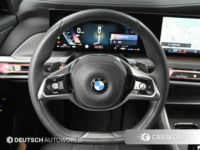 BMW 7 Series (G70) 2023 Белый из Кореи, фото 4