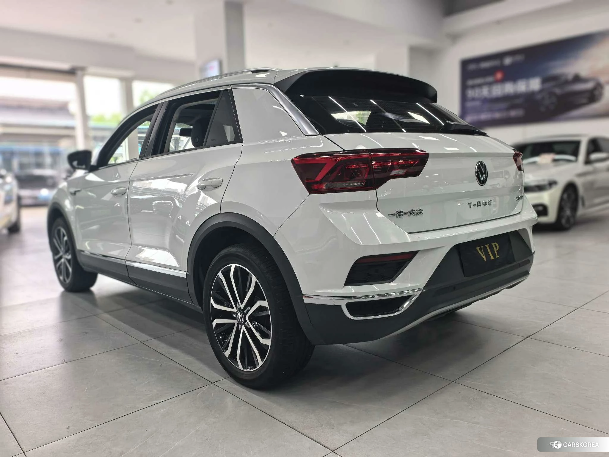 Volkswagen T-Roc 2022 Белый из Китая, фото 4