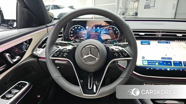 Mercedes-Benz E-Class W214 2025 Белый из Кореи, фото 4