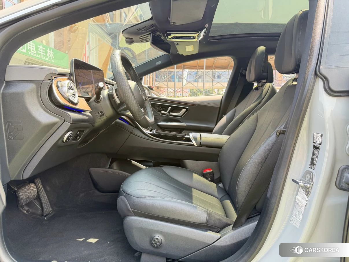 Mercedes-Benz EQE 2022 Темно-серый из Китая, фото 4