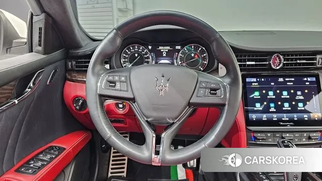 Maserati Quattroporte 2021 Белый из Кореи, фото 4