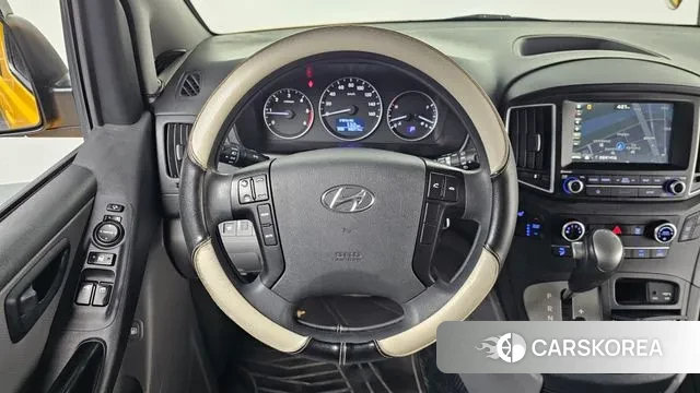 Hyundai The New Grand Starex 2018 Желтый из Кореи, фото 4