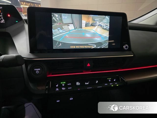 Toyota Prius 5th Generation 2023 Белый из Кореи, фото 4