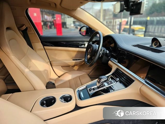 Porsche Panamera (971) 2022 Белый из Кореи, фото 4