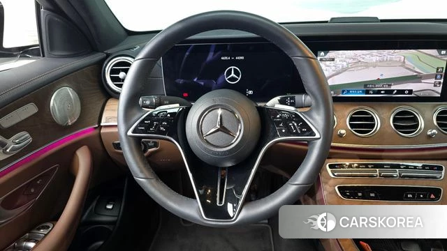 Mercedes-Benz E-Class W213 2023 Белый из Кореи, фото 4