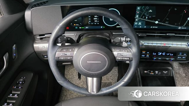 Hyundai Kona Hybrid (SX2) 2023 Белый из Кореи, фото 4