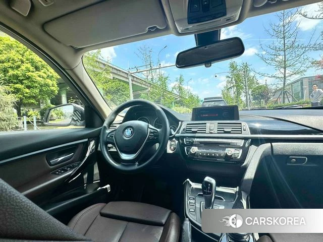 BMW 3 series 2019 Белый из Китая, фото 4