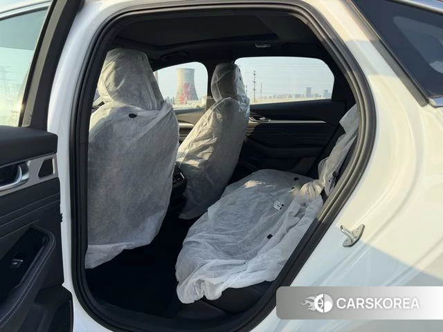 Geely Automobile Xingrui 2026 Белый из Китая, фото 4