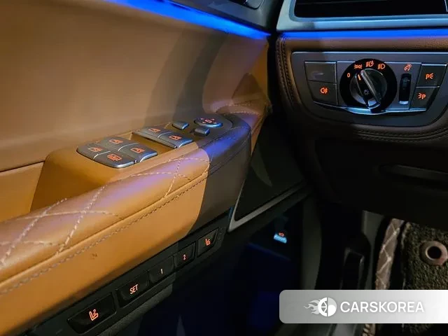 BMW 7 Series (G11) 2020 Черный из Кореи, фото 4