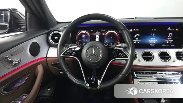 Mercedes-Benz E-Class W213 2021 Черный из Кореи, фото 4