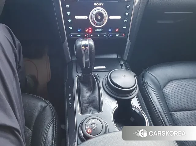 Ford Explorer 2018 Черный из Кореи, фото 4