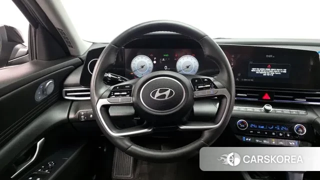 Hyundai The New Avante (CN7) 2024 Черный из Кореи, фото 4