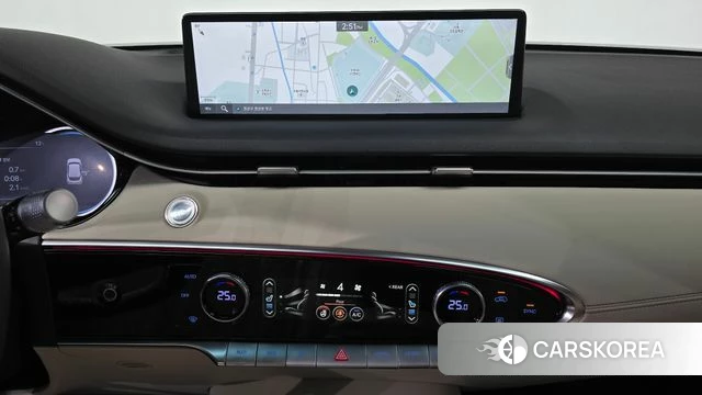 Genesis GV70 2024 Белый из Кореи, фото 4