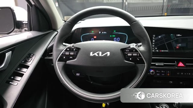 Kia Di Ol Nu Niro 2022 Белый из Кореи, фото 4
