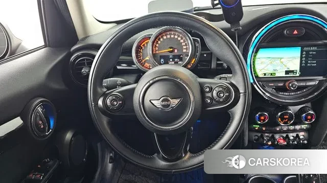 Mini Cooper D 2018 Красный из Кореи, фото 4