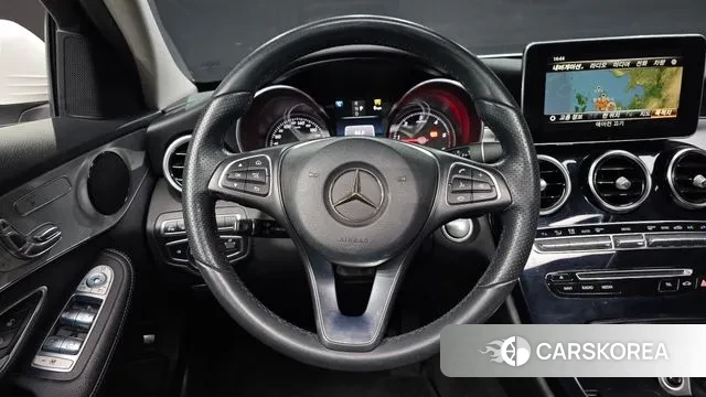 Mercedes-Benz C-Class W205 2018 Белый из Кореи, фото 4