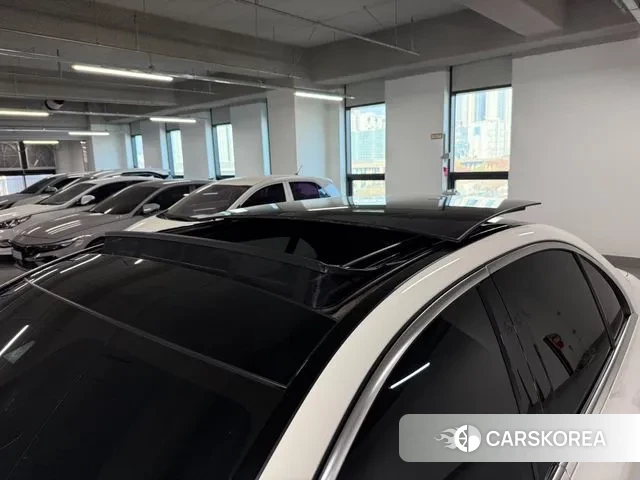 Mercedes-Benz E-Class W213 2019 Белый из Кореи, фото 4