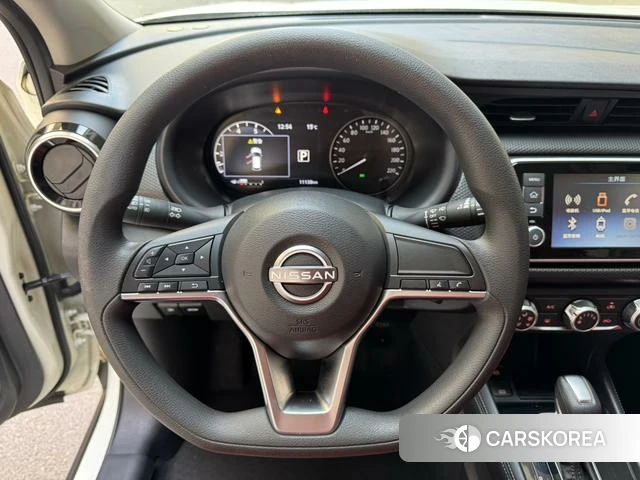 Nissan Jinke 2023 Белый из Китая, фото 4