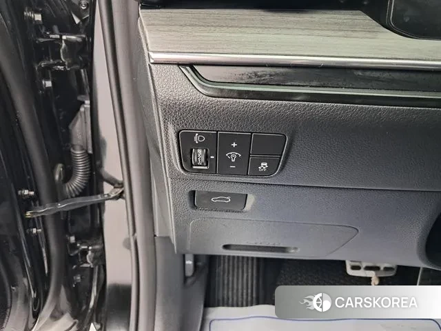 Kia The New K5 3rd generation 2024 Черный из Кореи, фото 4