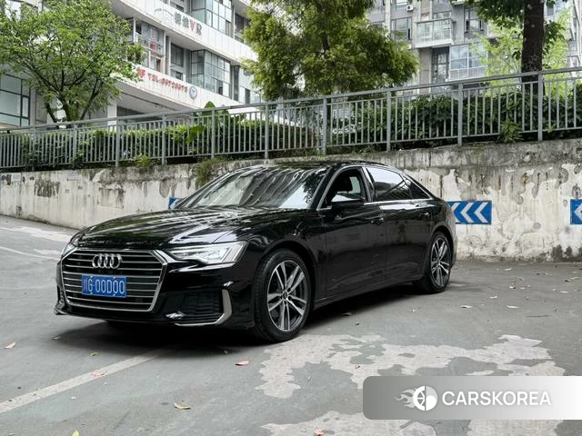 Audi A6L 2022 Черный из Китая, фото 4