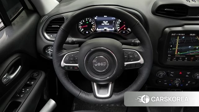 Jeep Renegade 2023 Белый из Кореи, фото 4