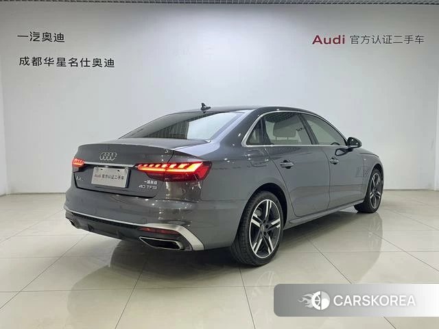 Audi A4L 2021 Темно-серый из Китая, фото 4