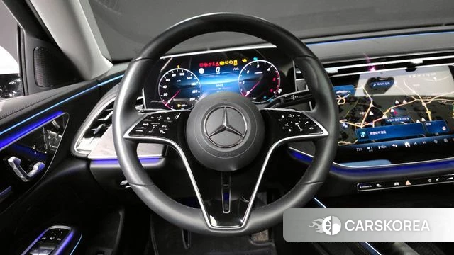 Mercedes-Benz E-Class W214 2024 Белый из Кореи, фото 4