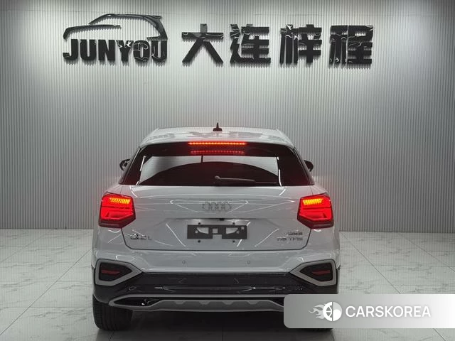 Audi Q2L 2023 Белый из Китая, фото 4