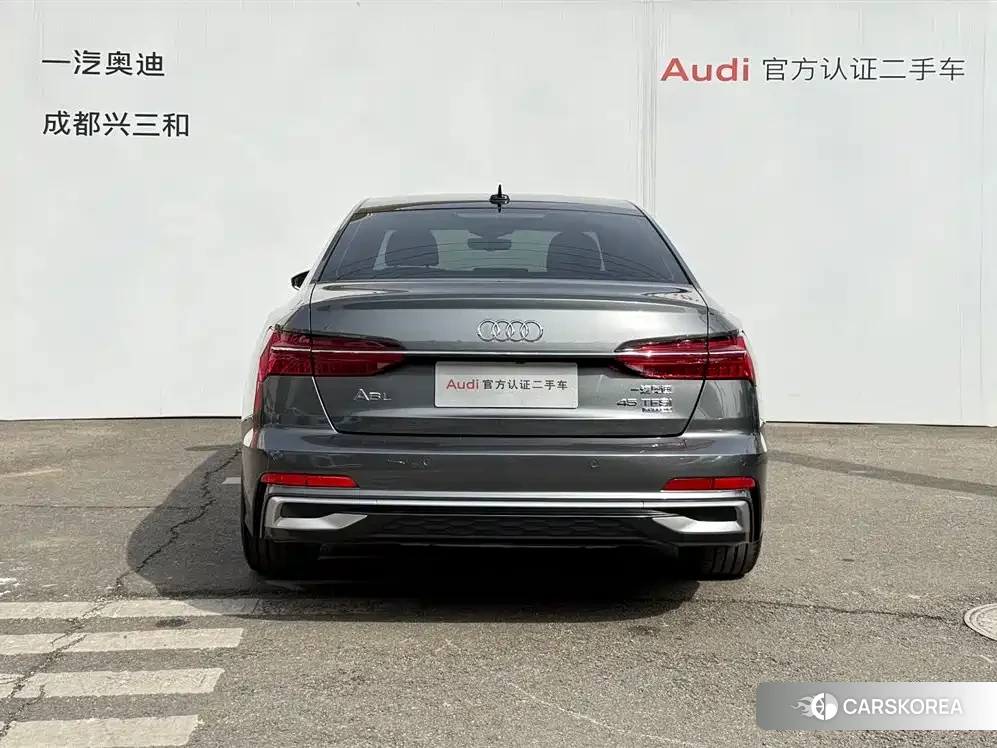 Audi A6L 2023 Silver/gray из Китая, фото 4