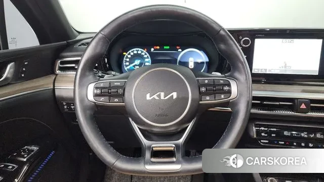 Kia K5 3rd generation 2023 Серый из Кореи, фото 4