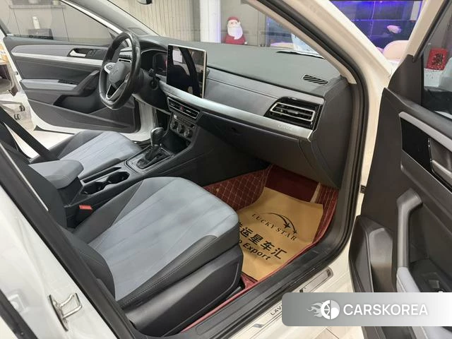 Volkswagen Lavida 2023 Белый из Китая, фото 4
