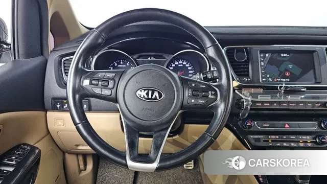 Kia The New Carnival 2018 Черный из Кореи, фото 4