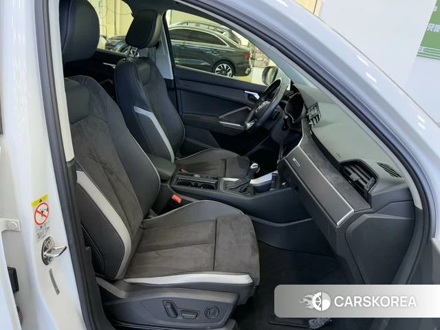 Audi Q3 2021 Белый из Китая, фото 4
