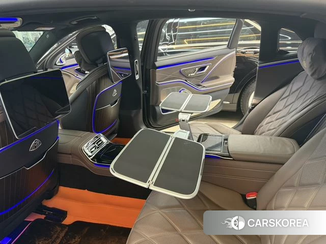Mercedes-Benz Maybach S-class 2023 Черный из Китая, фото 4
