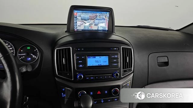 Hyundai The New Grand Starex 2018 Серебристо-серый из Кореи, фото 4