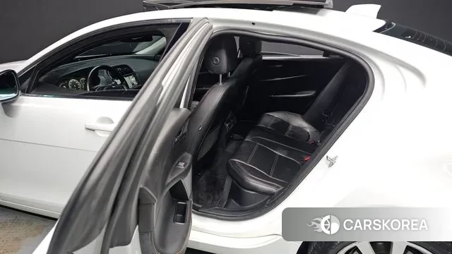 Jaguar XE 2018 Белый из Кореи, фото 4