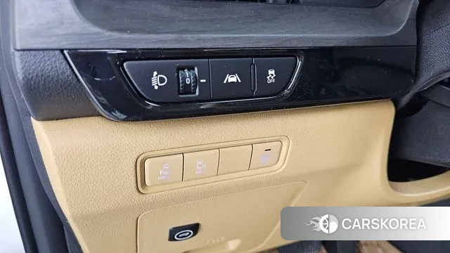 Kia Carnival 4th generation 2023 Белый из Кореи, фото 4