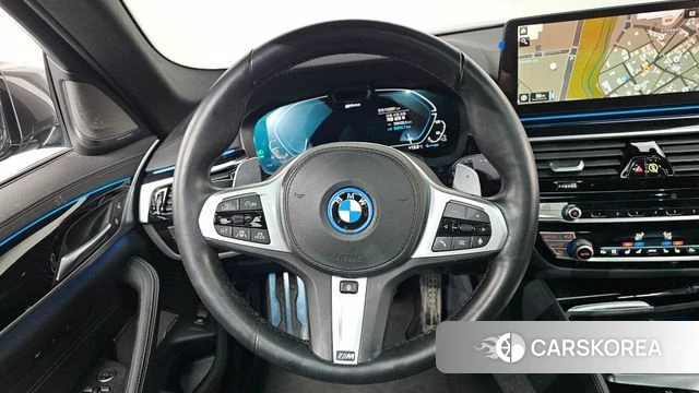 BMW 5 Series (G30) 2022 Серый из Кореи, фото 4