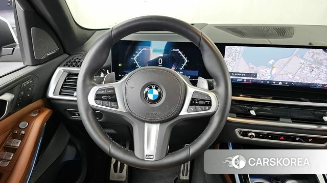 BMW X7 (G07) 2023 Белый из Кореи, фото 4