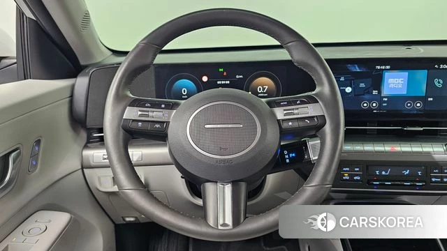Hyundai Kona (SX2) 2024 Белый из Кореи, фото 4