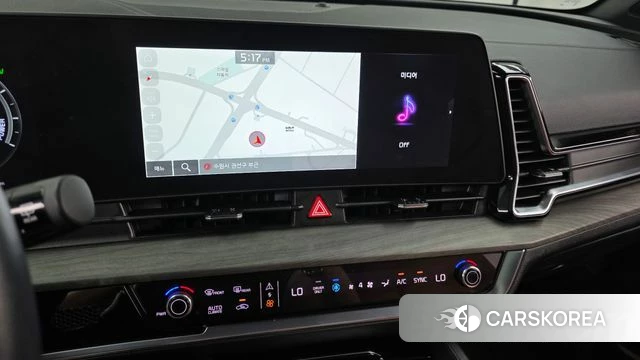 Kia Sportage 5th Generation Hybrid 2024 Белый из Кореи, фото 4