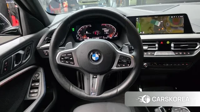 BMW 1 Series (F40) 2024 Серебристо-серый из Кореи, фото 4