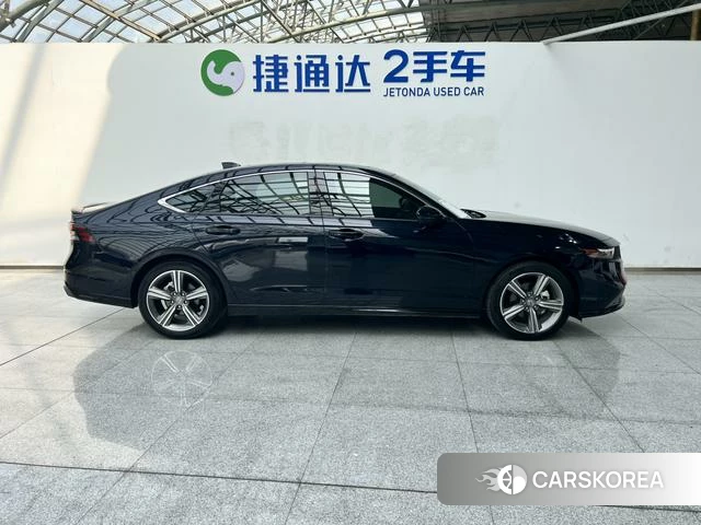 Honda Accord 2024 Синий из Китая, фото 4