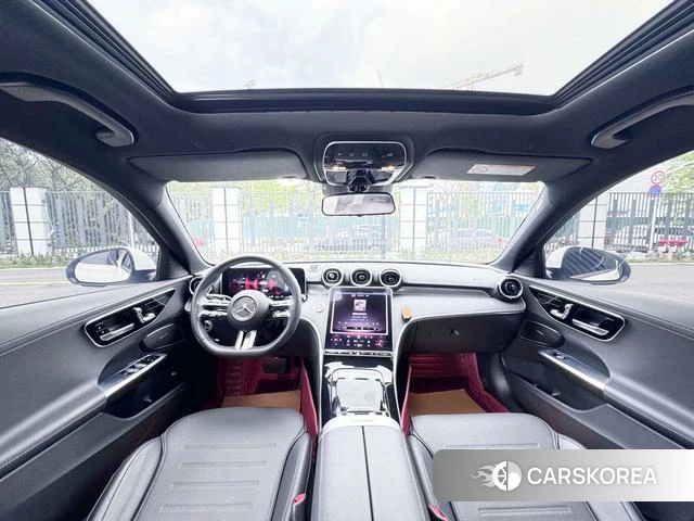 Mercedes-Benz Class C 2023 Белый из Китая, фото 4