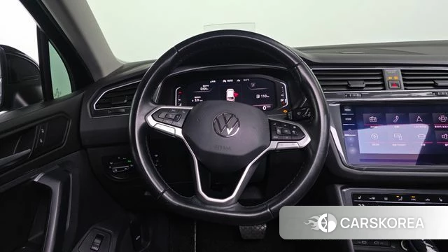 Volkswagen Tiguan second Generation 2021 Черный из Кореи, фото 4