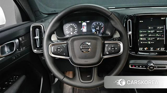Volvo XC40 2021 Белый из Кореи, фото 4