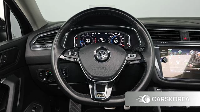 Volkswagen Tiguan Allspace 2020 Черный из Кореи, фото 4