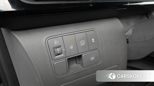 Hyundai Staria 2024 Черный из Кореи, фото 4