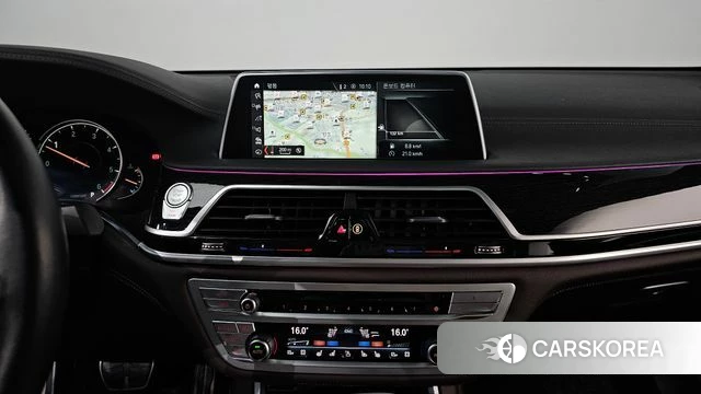 BMW 7 Series (G11) 2018 Белый из Кореи, фото 4