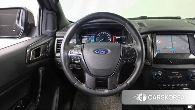 Ford Ranger 3rd Generation 2021 Черный из Кореи, фото 4